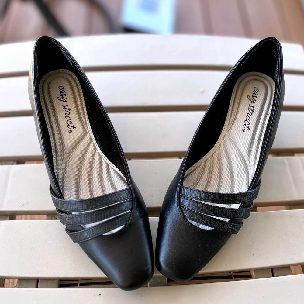 Easy Street Entice Black‎ Asymmetrical Square Toe Pumps Heels Women's 6N NWB